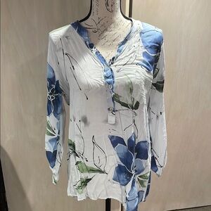 NT Floral Blue‎ and Green Women's Top